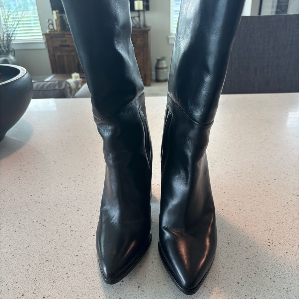 Stuart Weir man  Black Leather Block Heel Ankle Boots - Sleek Silhouette